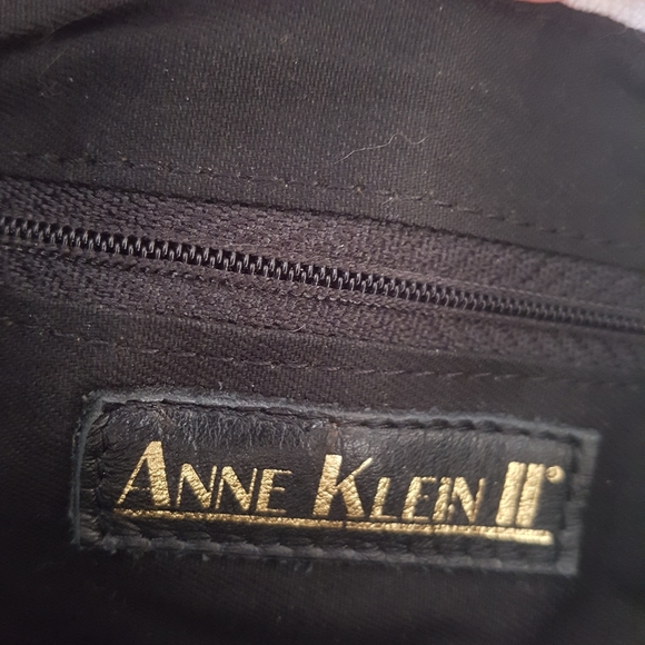 ANNE KLEIN vegan leather shoulder bag - Picture 6 of 7